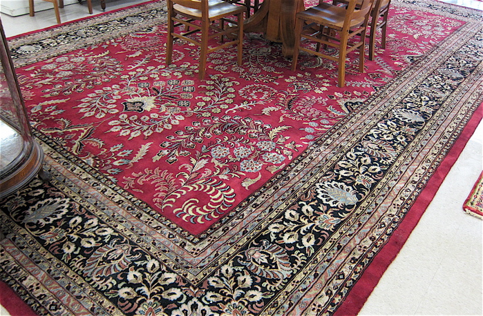 HAND KNOTTED ORIENTAL CARPET Persian