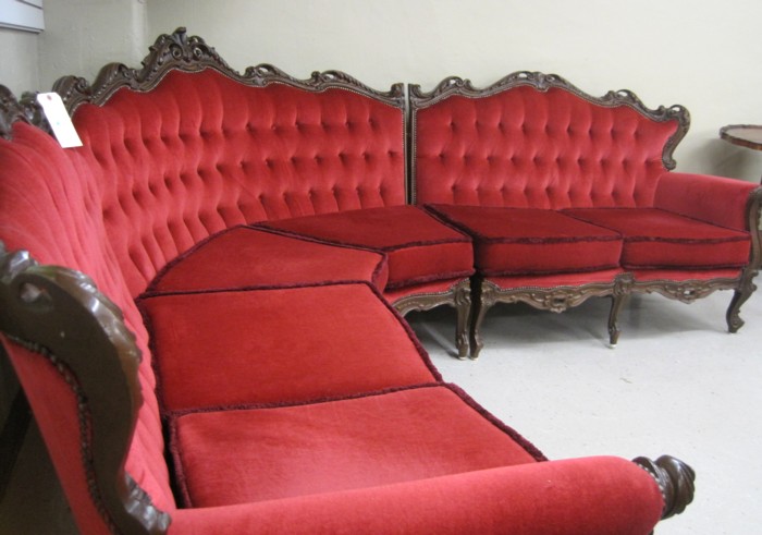 THREE SECTION LOUIS XV STYLE SOFA 16dc53