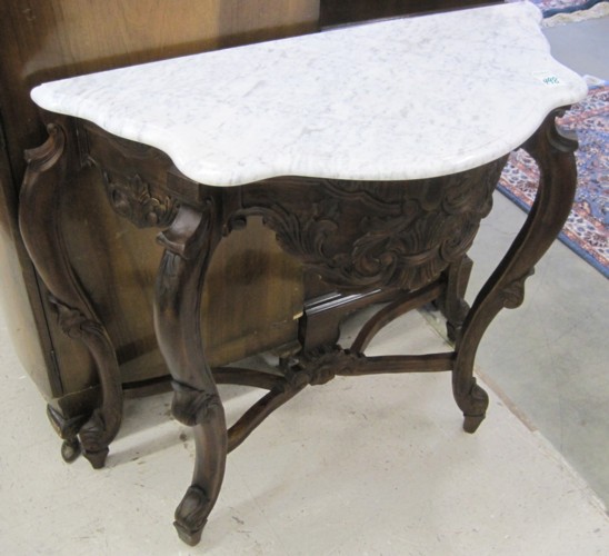 VICTORIAN STYLE CONSOLE TABLE of