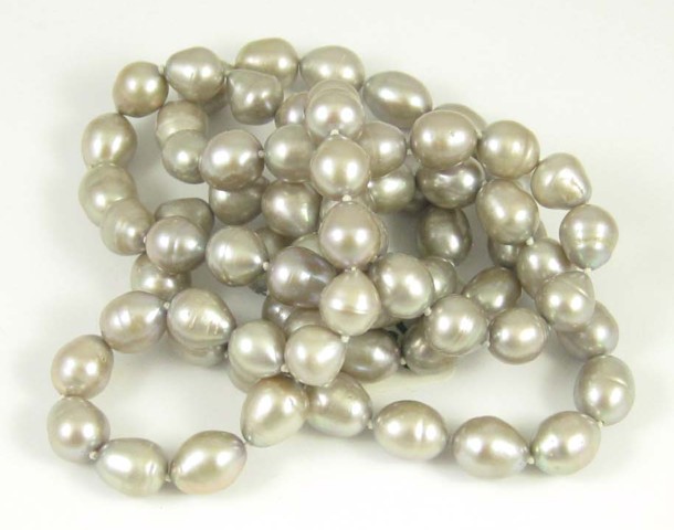 OPERA LENGTH PEARL NECKLACE strung 16dcdd