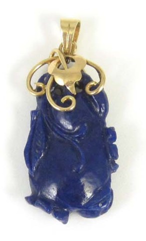 CARVED LAPIS LAZULI PENDANT set 16ddab