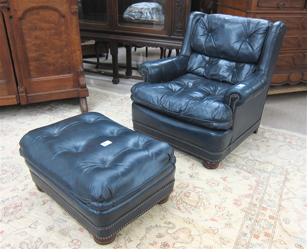 BLUE LEATHER EASY CHAIR AND MATCHING 16de3c
