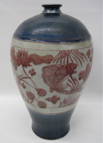 CHINESE POTTERY VASE blue with 16de4a