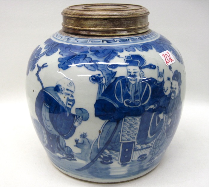 CHINESE PORCELAIN BLUE AND WHITE MELON