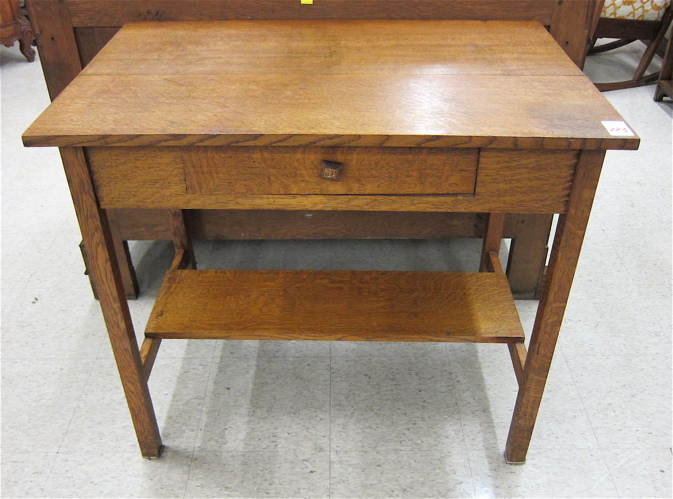 ARTS & CRAFTS STYLE OAK LIBRARY TABLE