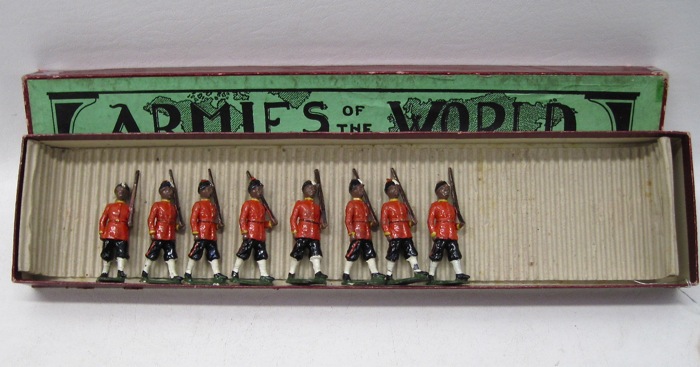 SET OF BRITAINS TOY SOLDIERS NO 1342 16deeb