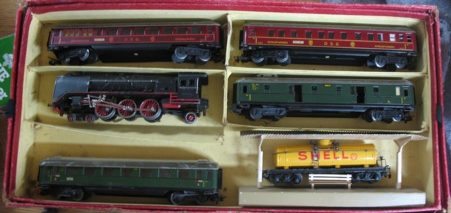 MARKLIN HR 846 4 TRAIN SET 4 6 2 16df2b