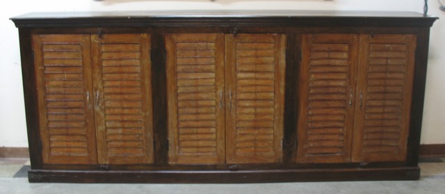 PLANTATION MAHOGANY CUPBOARD having