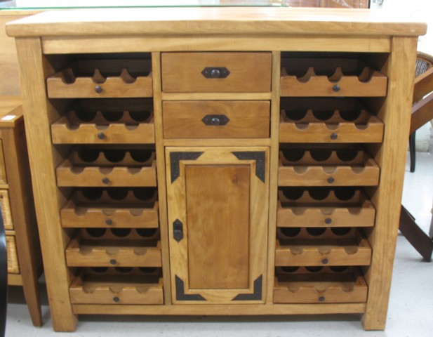 WINE STORAGE CABINET Lodge Collection 16df82