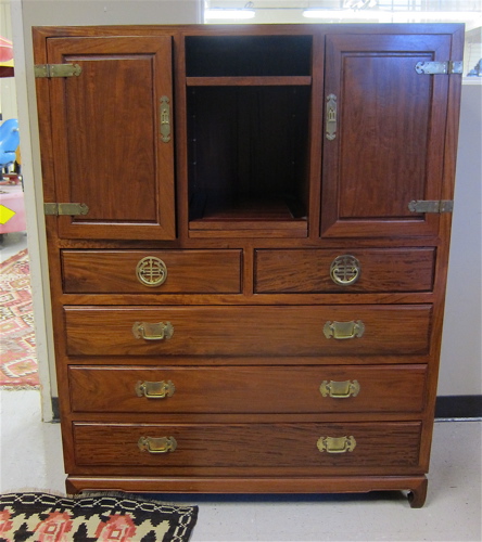 ROSEWOOD DRESSER Chinese 20th century 16dfab