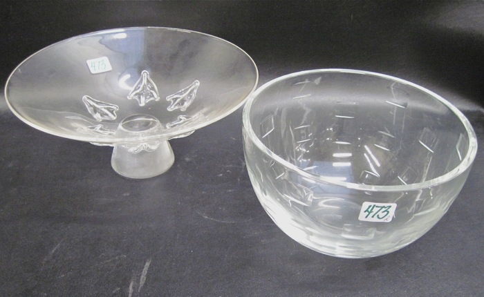TWO SIGNED CLEAR ART GLASS BOWLS  16dfcb