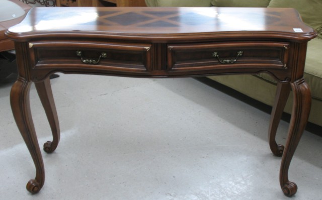 PROVINCIAL STYLE CONSOLE TABLE 16dfe3