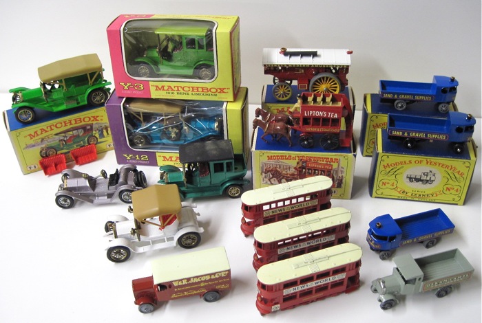 SIXTEEN MATCHBOX MODELS OF YESTERYEARS  16e020