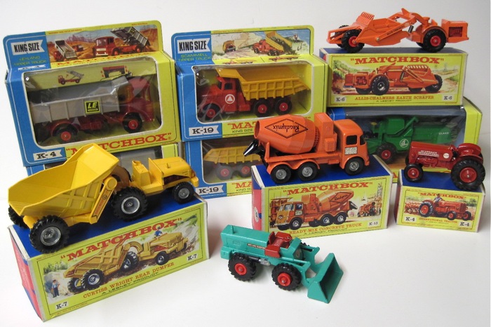 TEN MATCHBOX ''KING SIZE'' VEHICLES