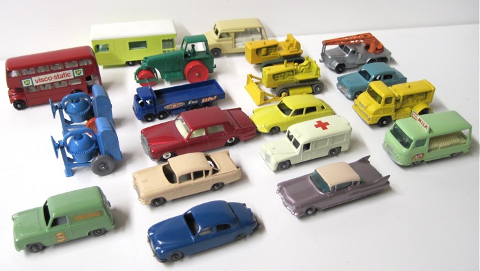 TWENTY MATCHBOX TOY VEHICLES including 16e034