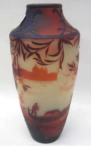 DE VEZ FRENCH CAMEO GLASS VASE 16e0de