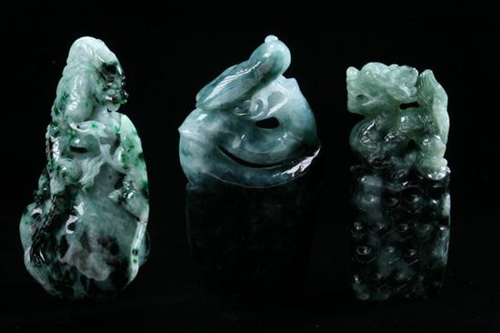 THREE PIECES CHINESE CELADON AND 16e161