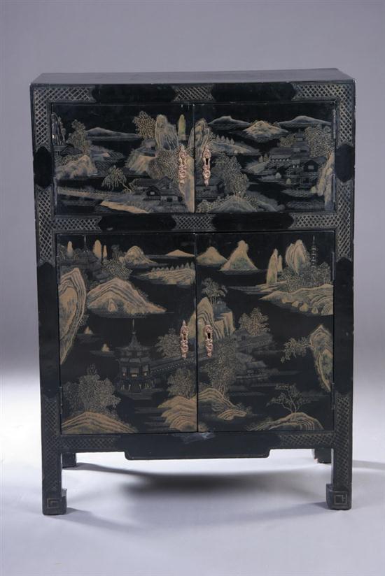CHINESE POLYCHROME BLACK LACQUERED 16e182