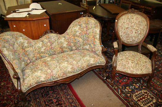 VICTORIAN LOVESEAT AND OPEN ARM 16e22c