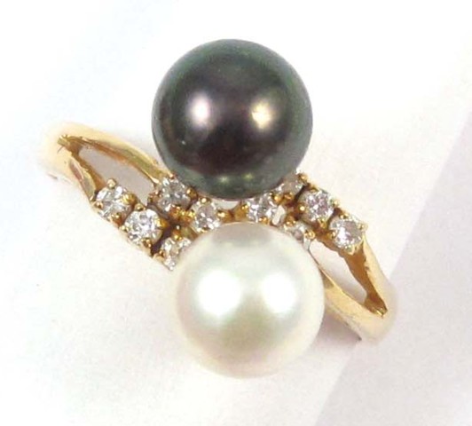 PEARL DIAMOND AND YELLOW GOLD RING 16e268