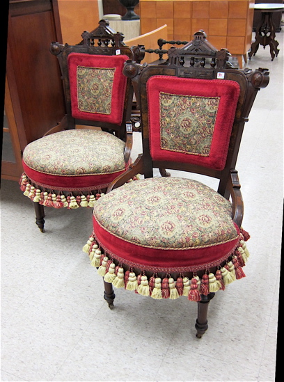 A PAIR OF VICTORIAN PARLOR SIDE