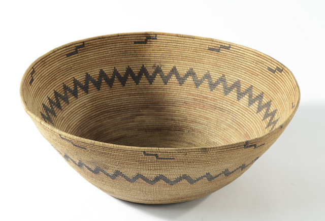 YOKUT INDIAN LARGE COOKING BASKET