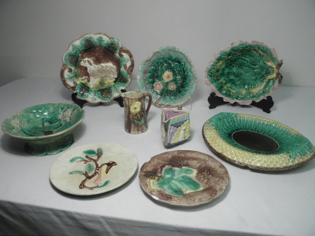 Lot of assorted English Majolica 16bc66