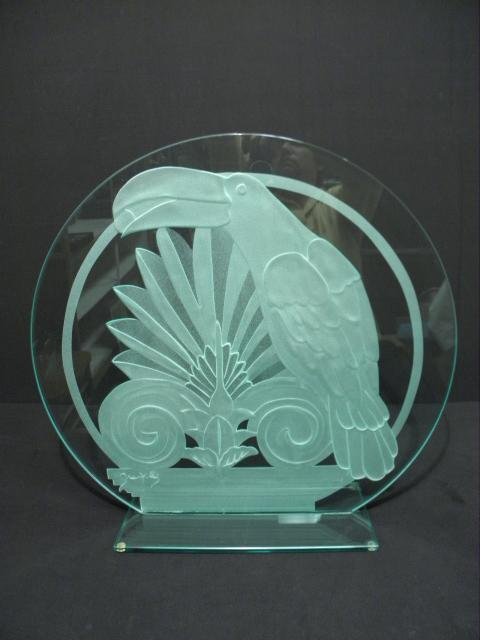 Granville large round glass sculpture 16bd14