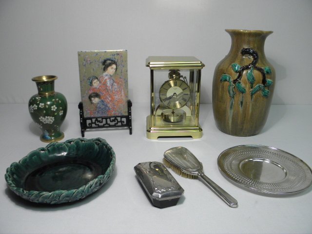 Group lot of assorted estate decoratives 16bd1a