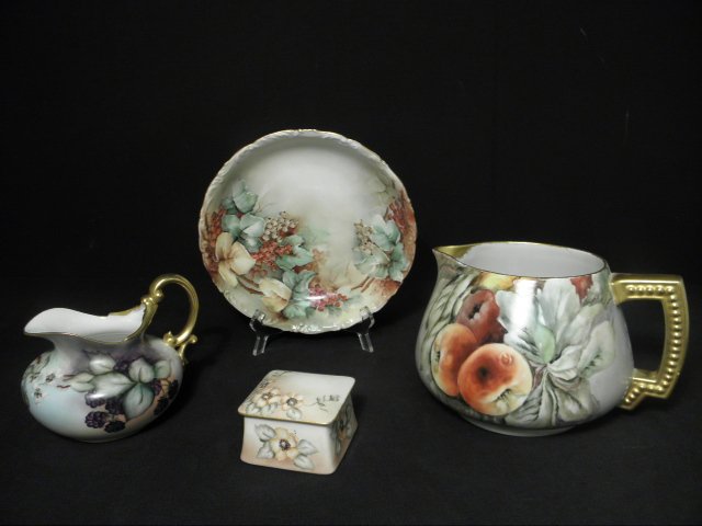 Four pieces of assorted Limoges 16bd40