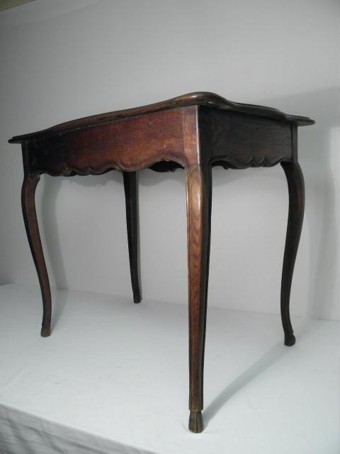 A French carved wood side table 16bfc9