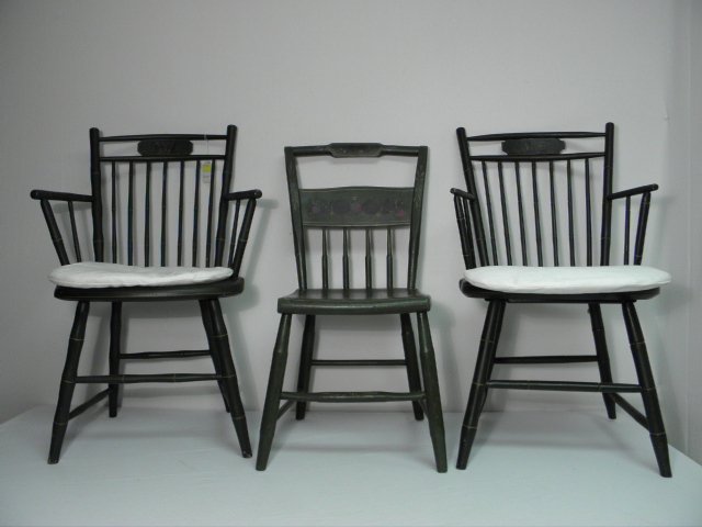 Lot of three Windsor style painted