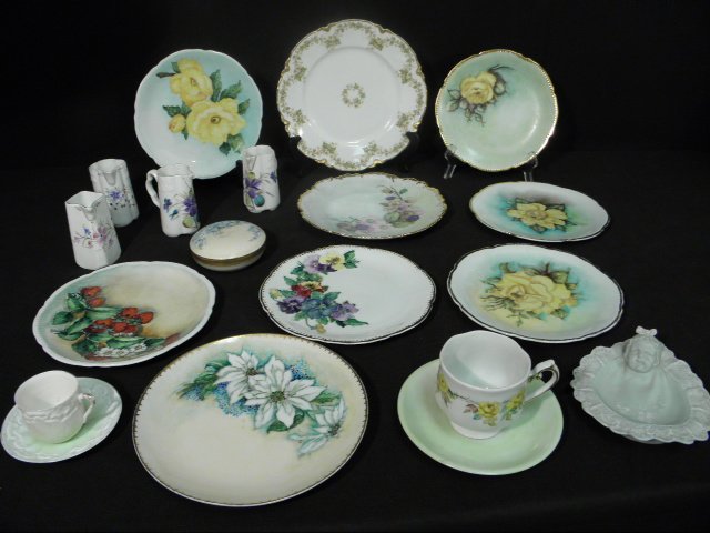 Nineteen pieces of assorted porcelain  16bfeb