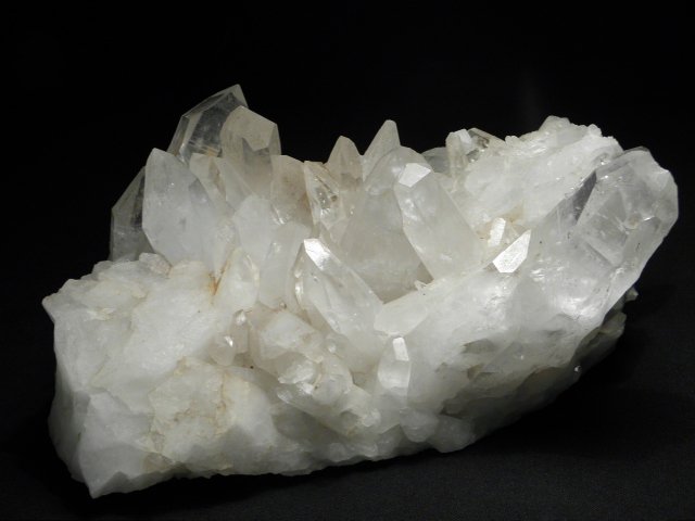 Large natural quartz crystal cluster 16bff8