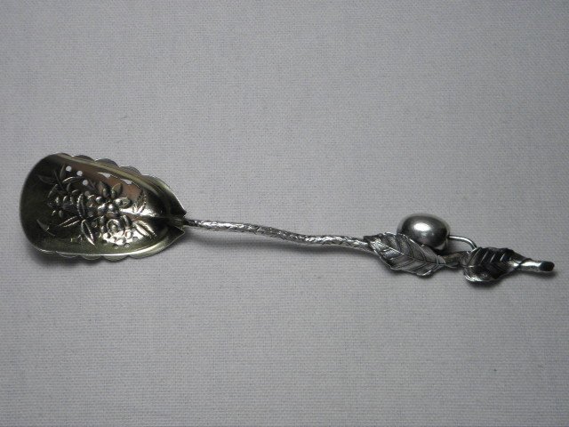 Gorham sterling silver olive spoon 16c010