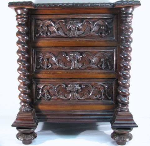 19th century Continental carved 16c06c
