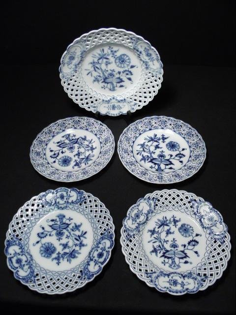 Lot of assorted Meissen and other Blue