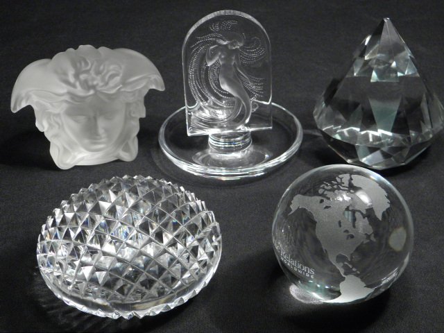Lot of five assorted crystal paperweights  16c128