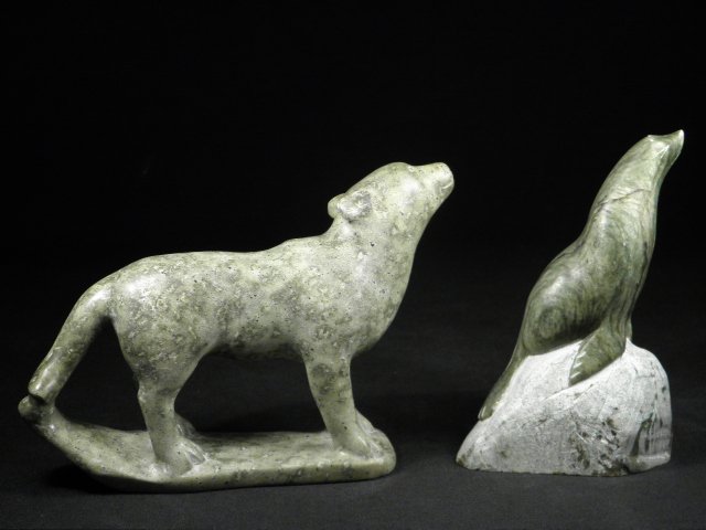 Lot of two Inuit carved soapstone