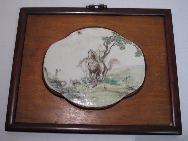 Painting of horses on porcelain 16c375