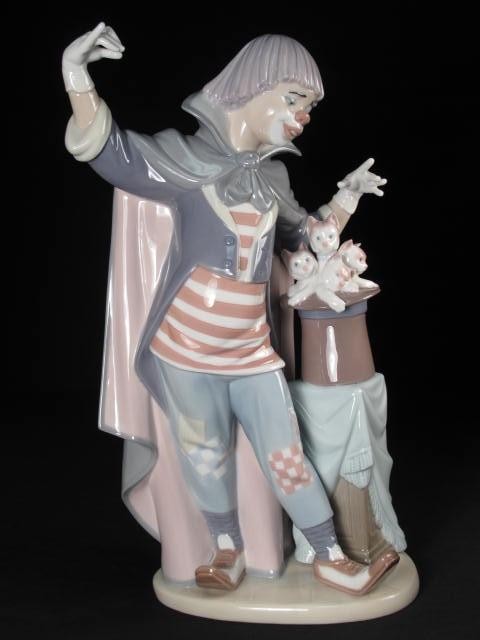 A Lladro porcelain figure depicting