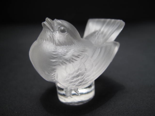 Lalique miniature frosted crystal 16c4c2