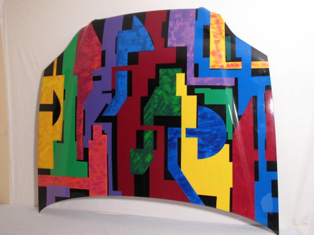 Painted metal wall sculpture using 16c4e4