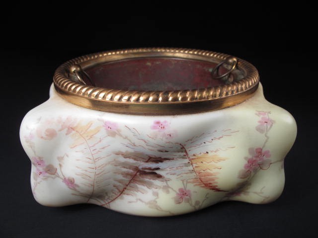 Wavecrest porcelain and brass cache 16c57a