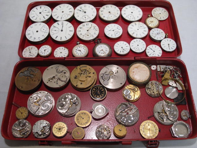Lot of assorted pocket watch movements 16c5a8