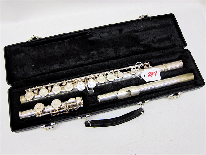 A SILVER PLATED MUSICAL FLUTE complete 16f414