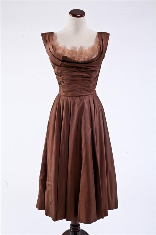 CEIL CHAPMAN SILK SATIN BROWN DRESS  16f63c