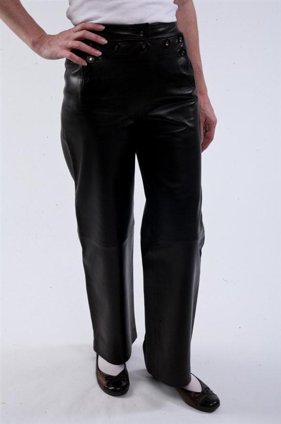 CHANEL BROWN LEATHER PANTS size