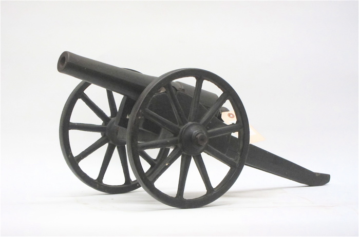 CAST IRON MODEL OF A U.S. CIVIL WAR