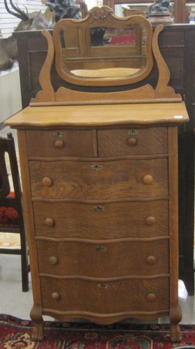 LATE VICTORIAN OAK DRESSER WITH 16f85e